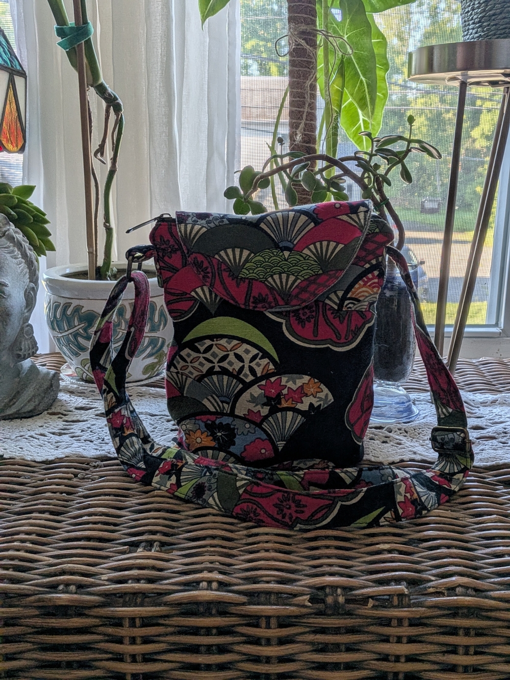 Black Floral Fan-Print Crossbody Bag